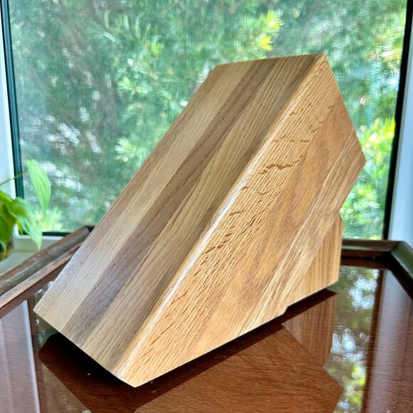 Cutco 8-Slot Wooden Knife Block with Sharpening Rod Hole – Solid Oak - Picture 6 of 10